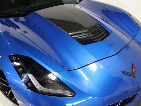 Used 2016 Chevrolet Corvette Stingray Coupe w/ Carbon Flash Badge Package image 68