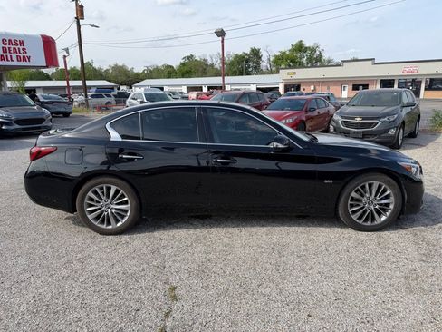 Used 2019 INFINITI Q50 Luxe w/ Essential Package (3.0T Luxe) RWD image 8