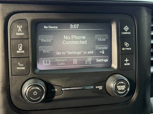 Used 2022 RAM 3500 Tradesman image 19