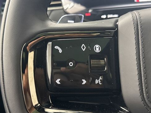 New 2025 Land Rover Range Rover Sport SV Edition Two image 15