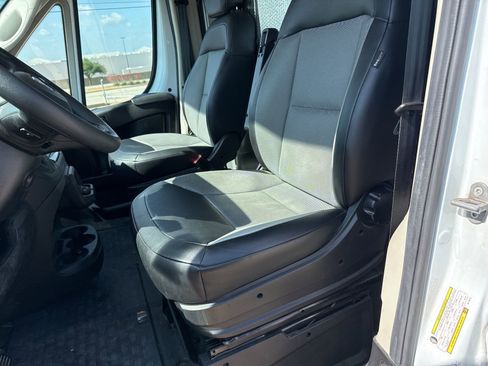 Used 2022 RAM ProMaster 1500 w/ Driver Convenience Group FWD image 10