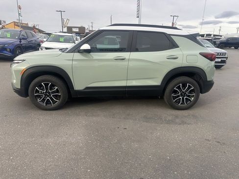 Used 2025 Chevrolet TrailBlazer ACTIV w/ Convenience Package image 7