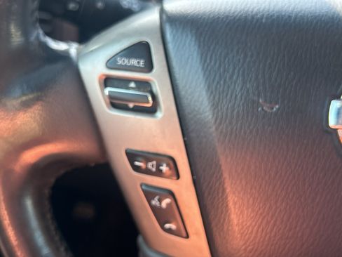 Used 2014 Nissan Titan SV w/ SV Value Truck Package RWD image 22