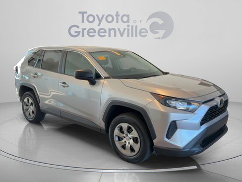 Certified 2022 Toyota RAV4 LE AWD/4WD image 8