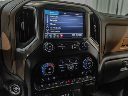 Used 2022 Chevrolet Silverado 3500 High Country image 26