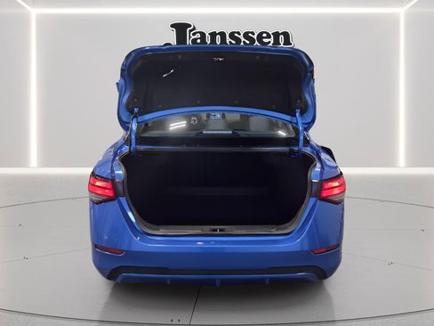 Used 2024 Nissan Sentra SV image 23