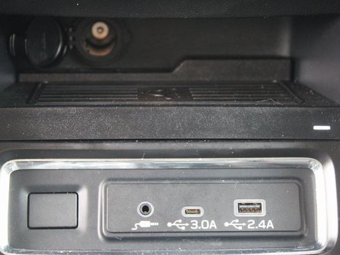 Certified 2023 Subaru Ascent Premium w/ Convenience Package image 20