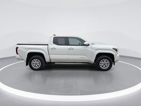 Certified 2024 Toyota Tacoma SR5 image 11