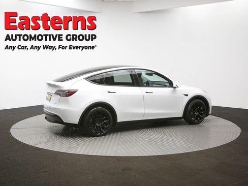 Used 2020 Tesla Model Y Performance AWD/4WD image 42