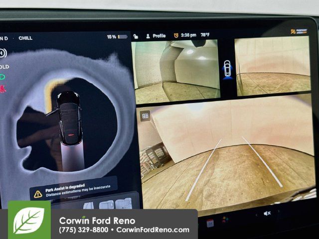 Used 2023 Tesla Model Y Performance AWD/4WD image 15