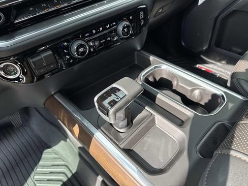 New 2026 Chevrolet Silverado 1500 High Country w/ Technology Package AWD/4WD image 28