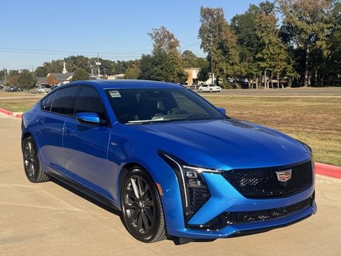 New 2026 Cadillac CT5 V image 7