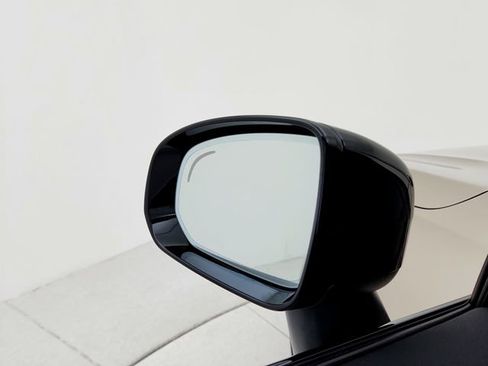 New 2025 Volvo XC60 B5 Core w/ Protection Package Premier image 23