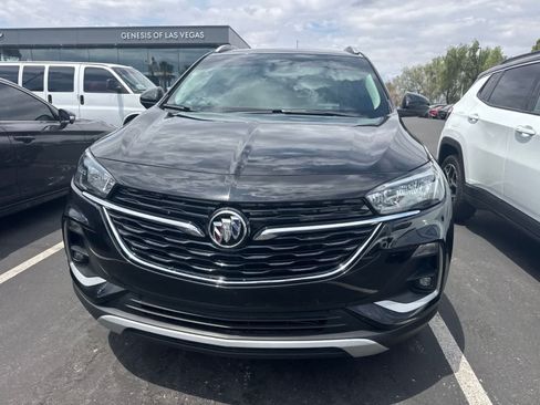 Used 2021 Buick Encore GX Select w/ Advanced Technology Package FWD image 2