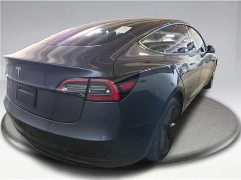 Used 2023 Tesla Model 3 Standard Range RWD image 6