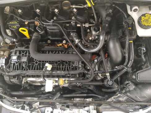 Used 2019 Ford Escape SE AWD/4WD image 30