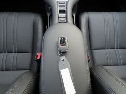 New 2026 Honda HR-V EX-L image 24