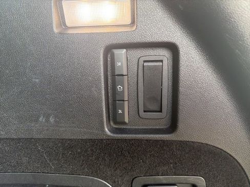 Used 2020 Lincoln Aviator Reserve w/ Equipment Group 202A image 12