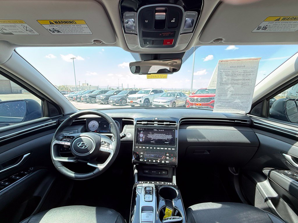 Used 2023 Hyundai Tucson Limited FWD image 14