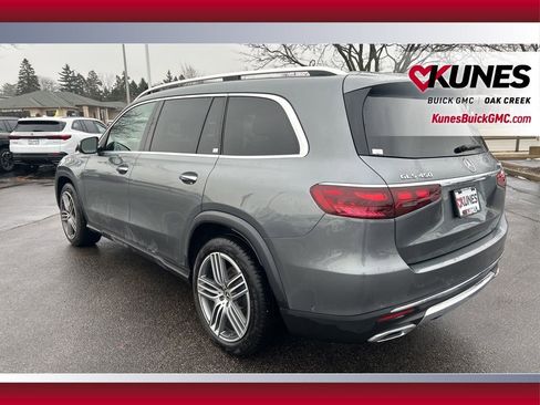 Used 2025 Mercedes-Benz GLS 450 4MATIC image 6