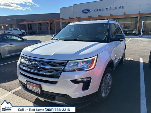 Used 2018 Ford Explorer XLT w/ Equipment Group 202A image 1