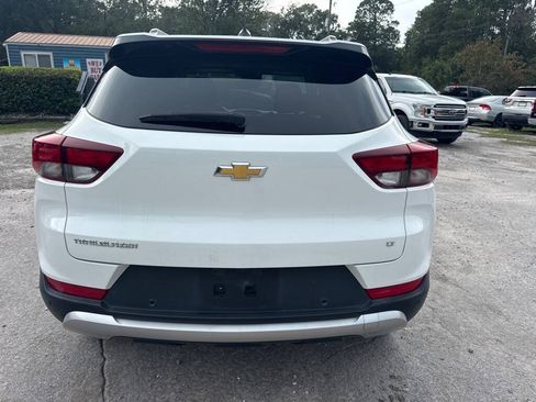 Used 2023 Chevrolet TrailBlazer LT FWD image 5