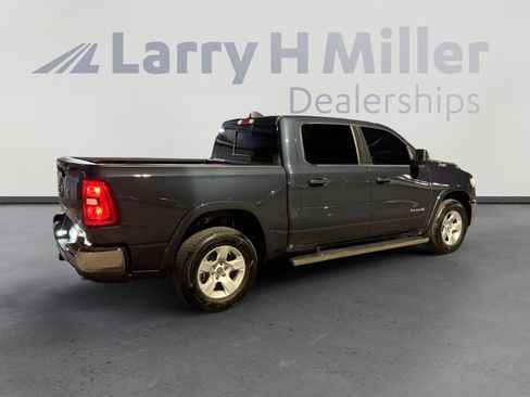 Certified 2025 RAM 1500 Big Horn image 5