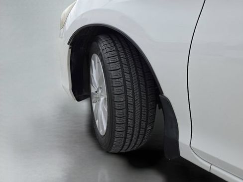 Used 2013 Honda Accord Touring image 42