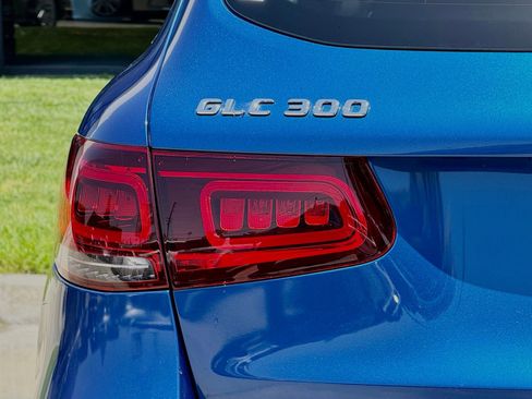 Used 2022 Mercedes-Benz GLC 300 image 11
