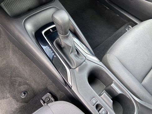 Used 2024 Toyota Corolla LE image 38