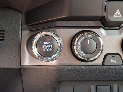 Certified 2023 Toyota Tacoma TRD Sport AWD/4WD image 25