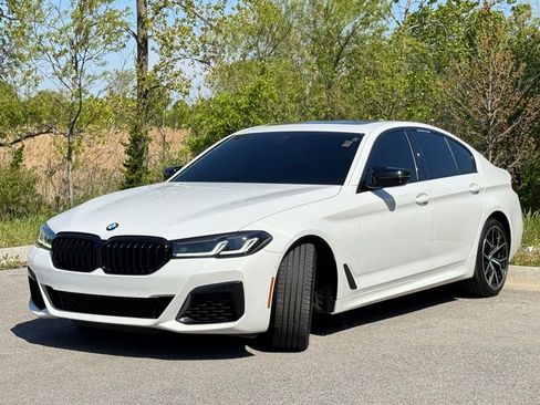 Certified 2023 BMW 540i xDrive w/ M Sport Package AWD/4WD image 3