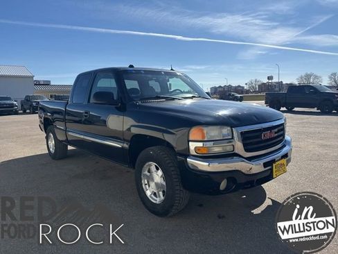 Used 2005 GMC Sierra 1500 SLT w/ Light Duty Power Package AWD/4WD image 1