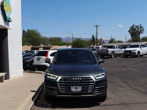 Used 2018 Audi Q5 2.0T Premium Plus w/ Premium Plus Package image 16