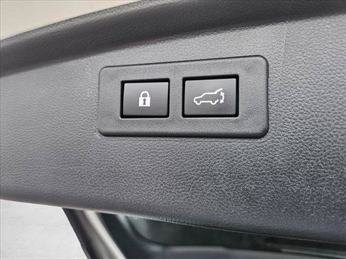 Used 2021 Subaru Outback Touring XT AWD/4WD image 7