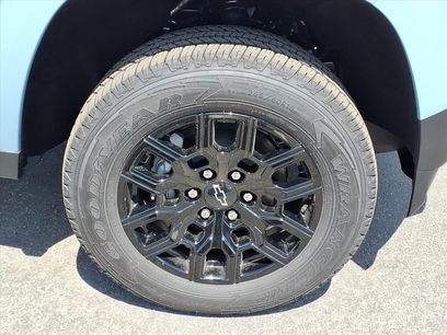 New 2026 Chevrolet Colorado W/T w/ WT Custom Package