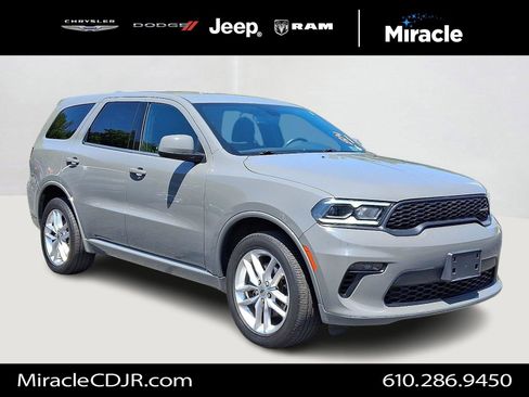 Certified 2022 Dodge Durango GT image 1