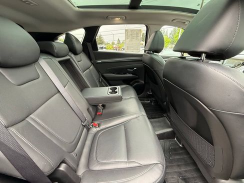 Certified 2022 Hyundai Tucson Limited AWD/4WD image 19