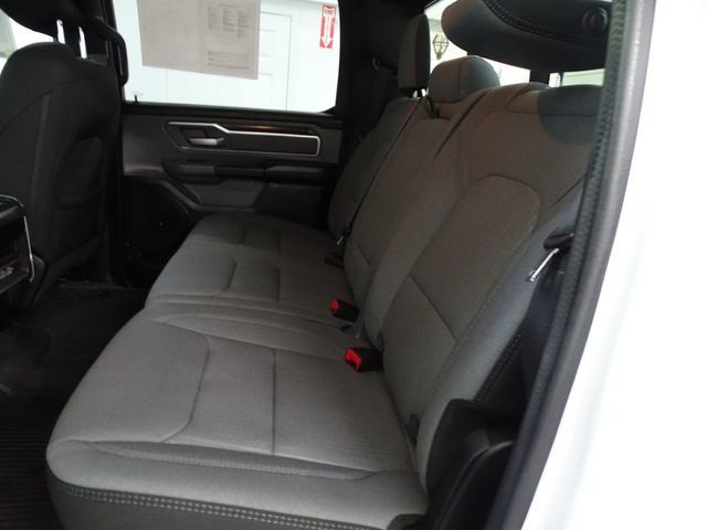 Used 2023 RAM 1500 Big Horn AWD/4WD image 4