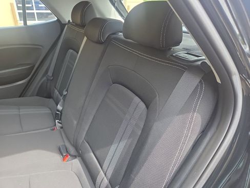 Certified 2023 Hyundai Venue SEL w/ Cargo Package FWD image 8