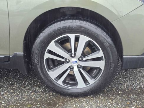 Used 2019 Subaru Outback 2.5i Limited w/ Popular Package #2 AWD/4WD image 9
