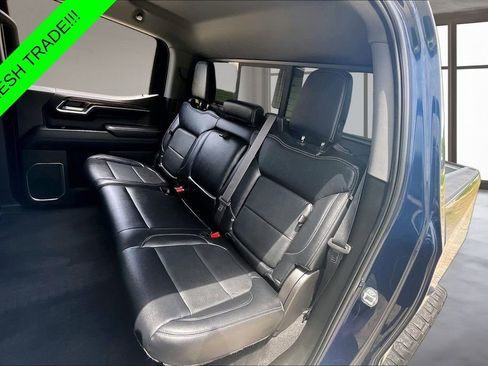 Used 2022 Chevrolet Silverado 1500 LT Trail Boss w/ Convenience Package II AWD/4WD image 22