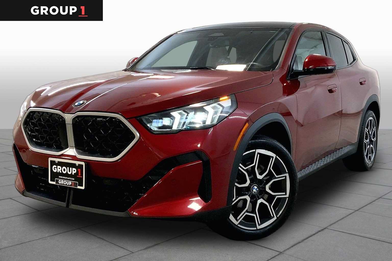Used 2024 BMW X2 xDrive28i w/ Premium Package AWD/4WD image 1
