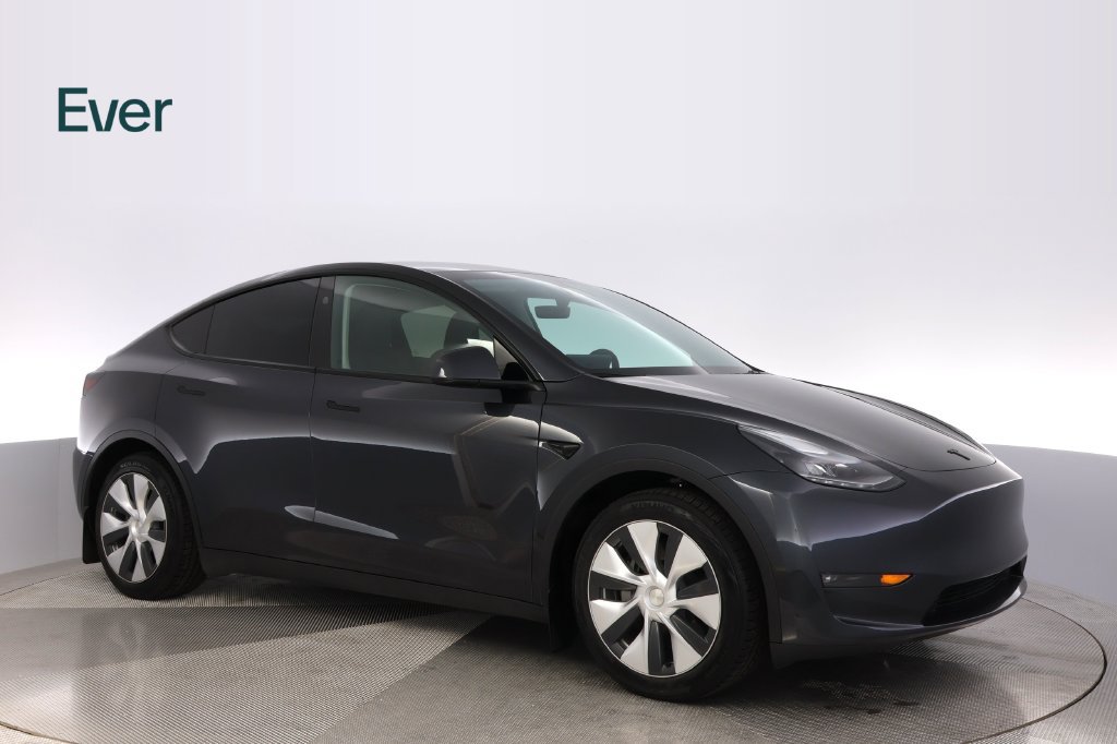 Used 2024 Tesla Model Y Long Range AWD/4WD image 14