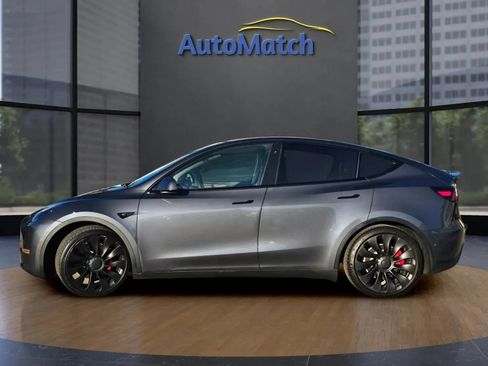 Used 2022 Tesla Model Y Performance AWD/4WD image 3