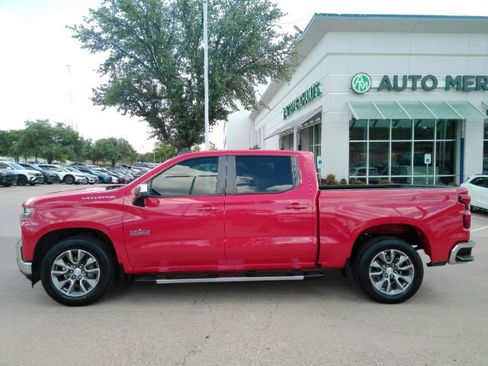 Used 2019 Chevrolet Silverado 1500 LT w/ Texas Edition image 10
