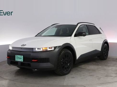 Used 2025 Hyundai Ioniq 5 XRT image 2