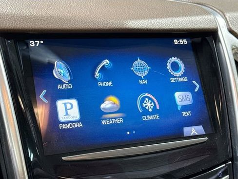 Used 2015 Cadillac SRX Luxury image 18