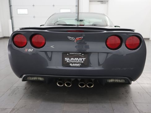 Used 2009 Chevrolet Corvette Coupe w/ Preferred Equipment Group RWD image 23
