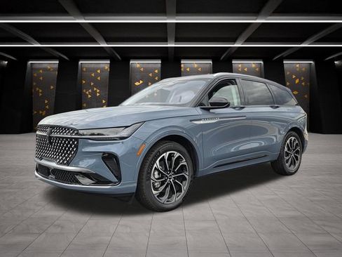 New 2026 Lincoln Nautilus Reserve AWD/4WD image 4